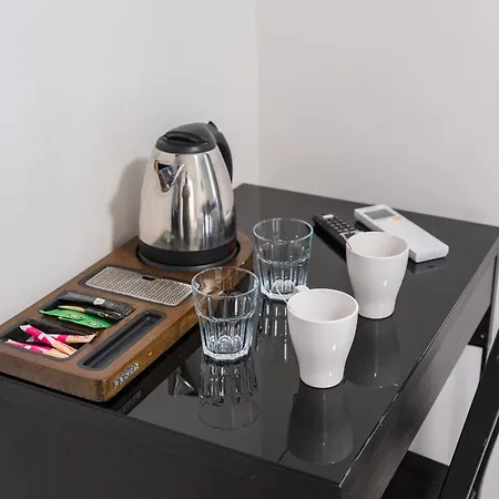 Apartmanhotel Wine & Four - Agreable Sur Les Allees 3*