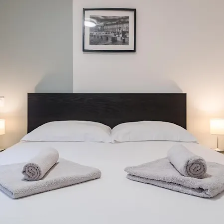 Wine & Four - Agreable Sur Les Allees Hotel apartamentowy Tuluza